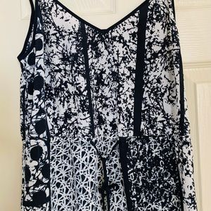 Michael kors summer dress size small black and white color